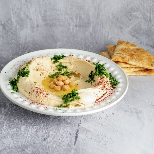 Dips With 2 Pita.